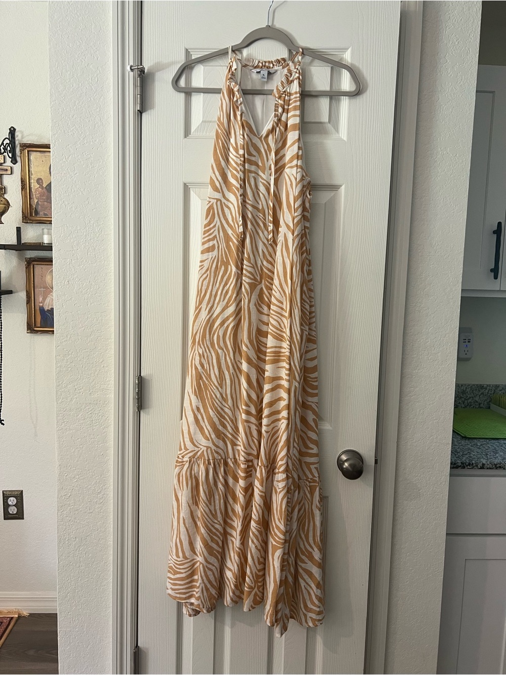 Nine West Cream and Mustard Striped Sleeveless Maxi Dress
